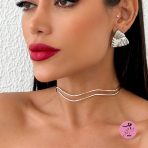 Choker fios folheada a prata